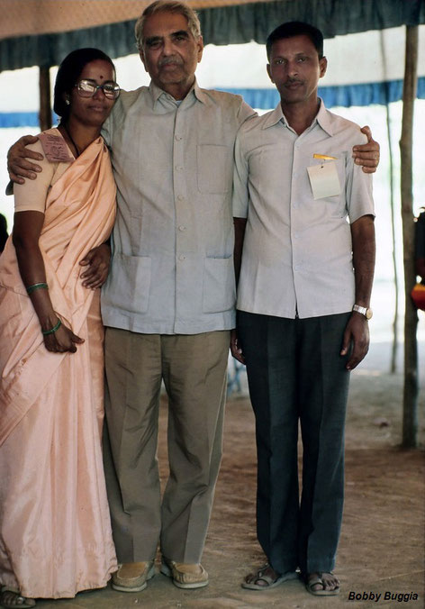 Eruch with his brother Meherwan and unknown lady. Photo courtesy of Bobby Buggia