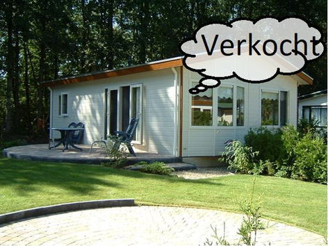 Te koop vakantiehuisje aan de bosrand gelegen