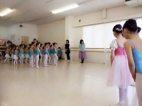 フラワーセラピー 花育 花育士 フラワーライフセラピスト