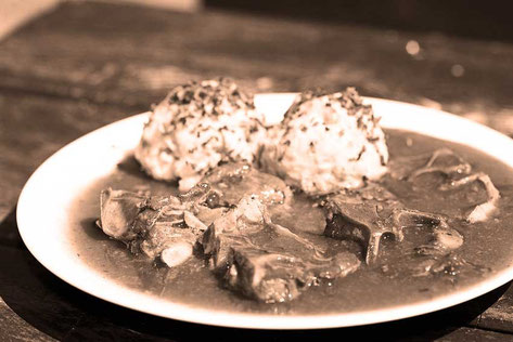 Schepsenes und Pockis - Gutes aus der alten "Bauernkuchl" Gourmet Südtirol