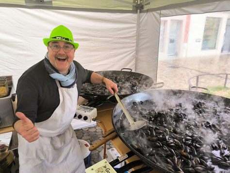 De bonnes moules et des frites pour votre repas festif