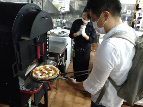 最高温度600℃の本格石窯 - 業務用ペレットピザ窯KIYAKI｜六晃