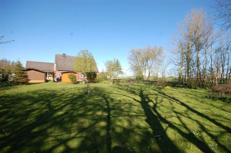 Durch uns konnte dieses Einfamilienhaus im Wesselburenerkoog (bei Wesselburen) verkauft werden. 