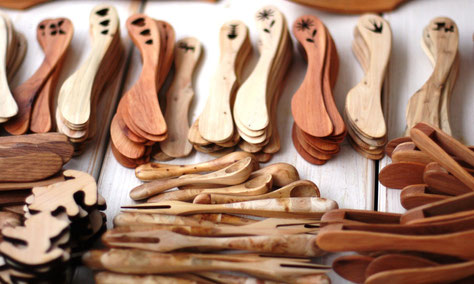Ausgefallene Wohnaccessoires Bietet Teppich Schramm In Marburg Teppich Schramm Marburg Wohnaccessoires Kleinmobel Teppiche