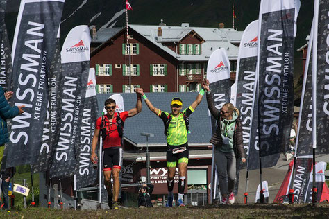 Zieleinlauf mit Sandra & Sami auf der Kleinen Scheidegg