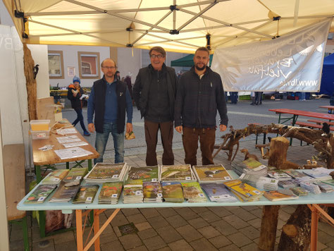 Martin Woelker, Walter Haderlein und Florian Reihs am LBV Stand (Bild: Johanna Berels)