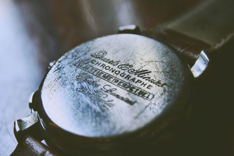 Bilder: Vintage Uhr