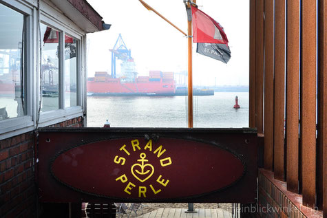 Strand Elbe Morgenstimmung Café Hamburg Lokal