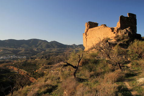 Castillo de la Lojuela in Murchas