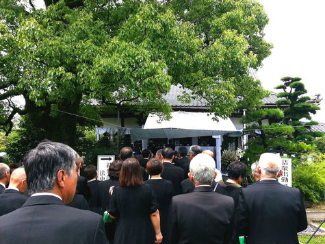 山田明爾先生の寺葬