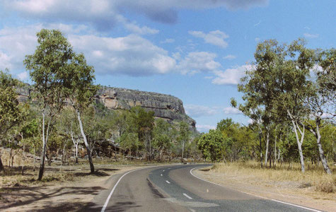 Zum Nourlangie Rock