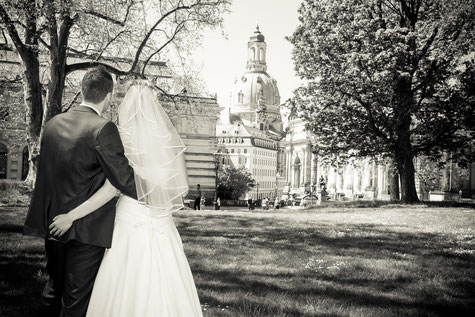 Hochzeit Dresden, Hochzeitsfotograf Dresden, Hochzeit Goetheallee Dresden, Hochzeitsfotos Altstadt Dresden, Hochzeit Lingnerterrassen Dresden