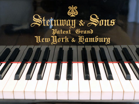 Steinway Model B