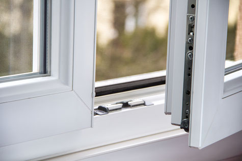 Sicherheitsbeschläge, Fensterbeschläge für Holz und Kunststofffenster in München Ersatzteile für Fenster und Balkontüren sowie Schiebetüren