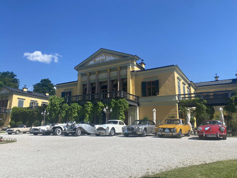  Exklusiver Parkplatz vor der Kaiservilla in Bad Ischl