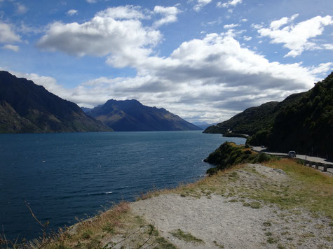 Der längste See Neuseelands: Lake Wakatipu