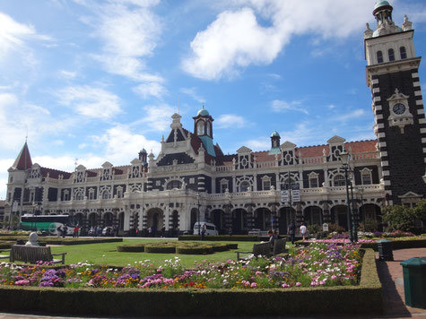 Das Bahnhofsgebäude in Dunedin