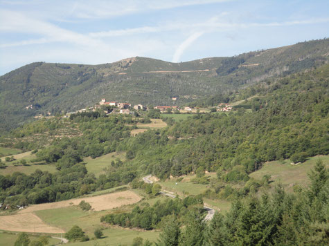 Le village Pailharès