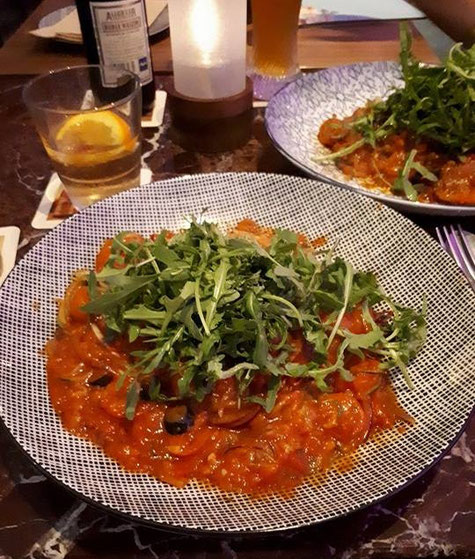 Die Zucchini-Nudel von Wilma Wunder kann ich wirklich jedem ans Herz legen.