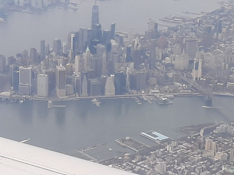 Anflug auf New York, Foto: Ulf F. Baumann