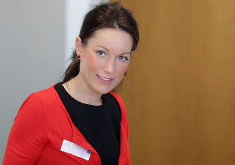 Fom Absolventin Linda Kaiser während eines BGM Symposiums in Duisburg