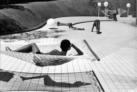 ꧁ ©Martine Franck, Le Brusc, Provence, 1976 ꧂