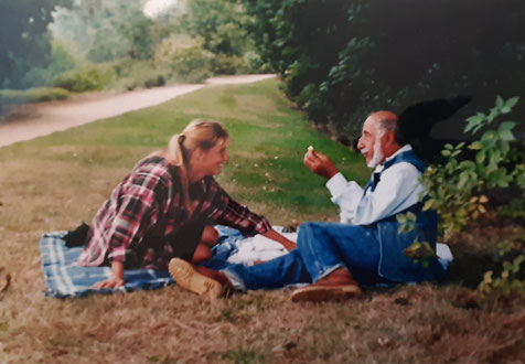 Max en Annemarieke piknik met autopech