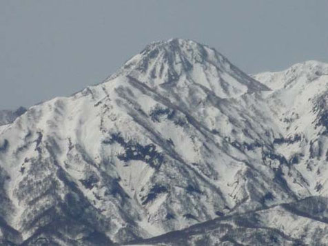 妙高山（神奈山）の「跳ね馬」