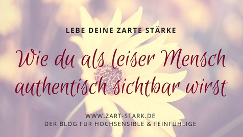 Foto einer Blume, die sich vom Hintergrund abhebt
