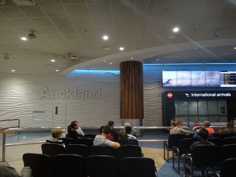 Ankunftshalle des Flughafens in Auckland