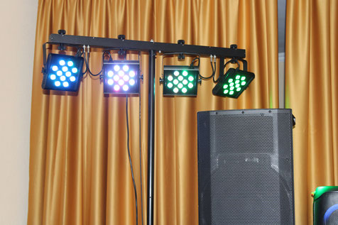 LED-Lichtanlage von Eurolite www.kurtwagner.at