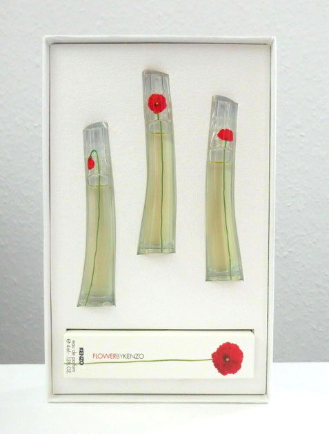 FLOWERBYKENZO - COFFRET CONTENANT 3 MINIATURES DIFFERENTES : LES BOUCHONS SONT ORNES D'UN COQUELICOT DIFFERENT