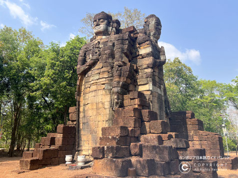 大プリアカン遺跡群のチャ・トモク寺院 11