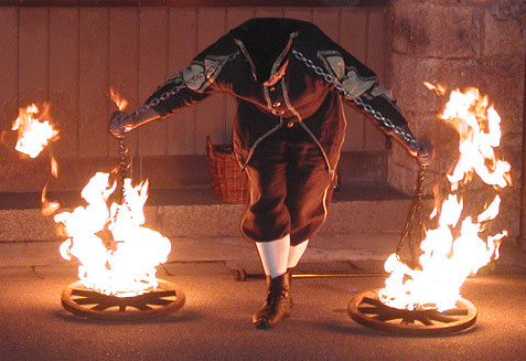 Ritteressen Feuerjonglage