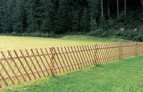 Bindstangen und Pfähle als Zubehör für Gründler Jägerzaun