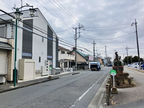 鶴ヶ島市内の街並み。地域の見守り体制の中で支援を行っています。