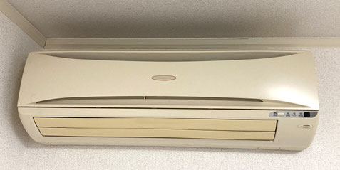 2000年製の旧エアコン