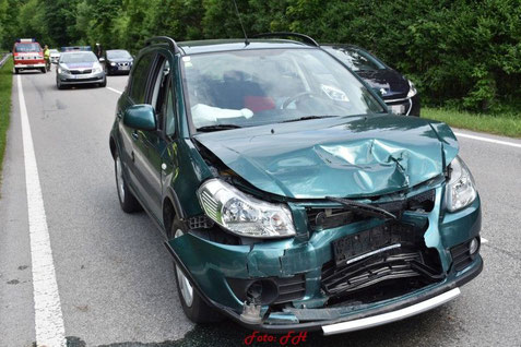 Feuerwehr, Blaulicht, Rabenstein, Unfall, Auffahrunfall, B39, Kalte Kuchl