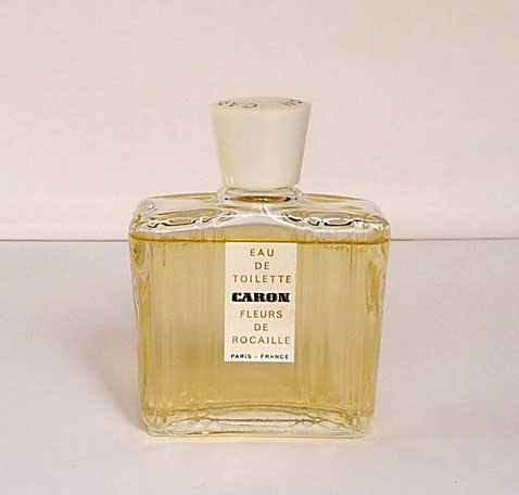 FLACON EAU DE TOILETTE - BOUCHON BLANC VISSE, SIGLE. ETIQUETTE BLANCHE