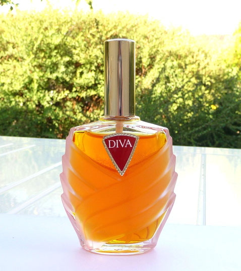 DIVA - FLACON VAPORISATEUR EN CRISTAL DE BACCARAT