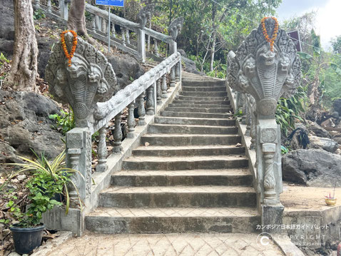カンポット州のプノン・チュノック寺院 2