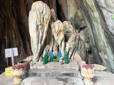 カンポット州のプノン・チュノック寺院 4