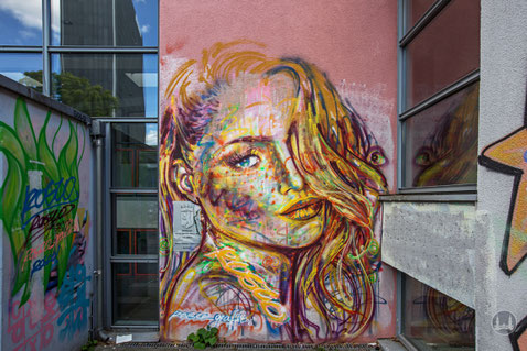 Zu schön, um wegzusehen. Fotokunst von www.zeit-fuer-berlin.de und dem Autor und Fotografen Lutz Röhrig auf Instagram