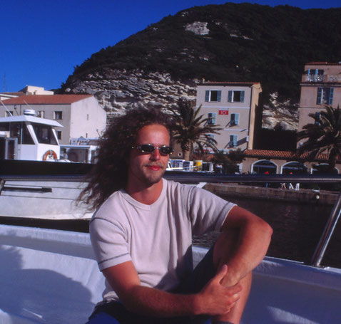 1999