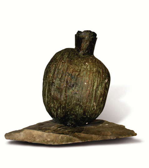 Vase coco, bronze patiné, ardoise,  15 x 10 x 10 cm