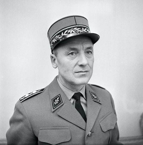 Karl J. Walde, Oberstdivisionär und Kommandant der Grenzdivision 5; Foto 1963, StAAG © Ringier-Bildarchiv; RBA1-4-44092_1