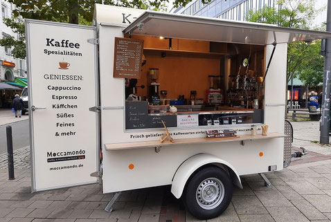 Die mobile Kaffeerösterei mit offenen Türen