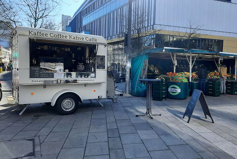 Mobile Rösterei mittwochs auf dem Wochenmarkt Altona