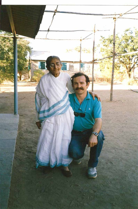 Mansari & Anthony Zois - U.Meherabad 1988