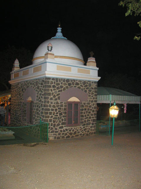 Meher Baba's Tomb, U.Meherabad, India